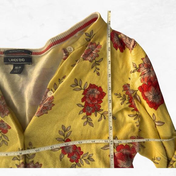 LAND'S END Yellow Cardigan with floral accents - Picture 3 of 5